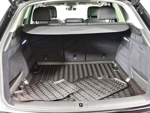 Certified 2024 Audi Q5 Premium w/ Convenience Package image 23