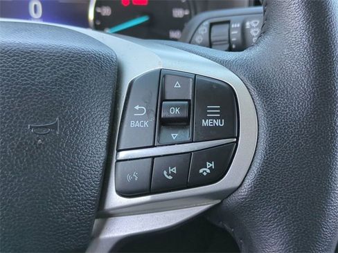 Used 2024 Ford Explorer XLT image 25