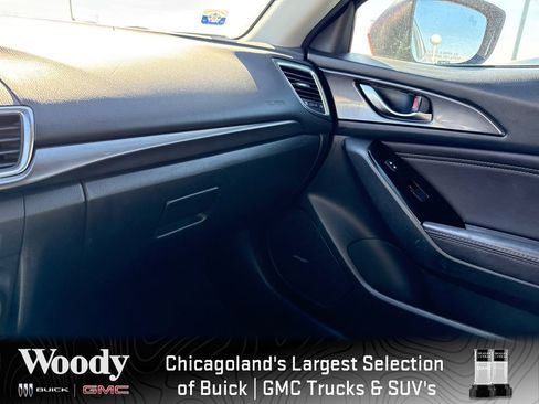 Used 2018 MAZDA MAZDA3 Grand Touring w/ Premium Equipment Package image 22