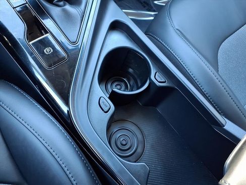 Certified 2025 Kia Niro EX image 21