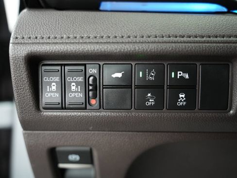 Used 2019 Honda Odyssey Elite image 43