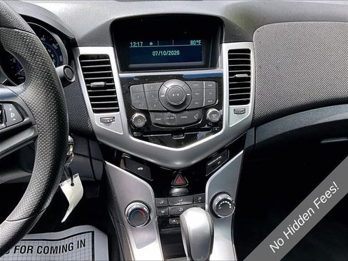 Used 2015 Chevrolet Cruze LT FWD image 6