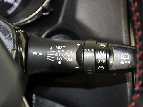 Used 2025 Mitsubishi Outlander Sport LE image 23