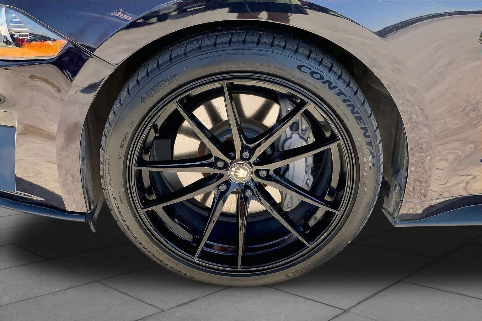 Used 2023 Ford Mustang GT Premium w/ Equipment Group 401A RWD image 10