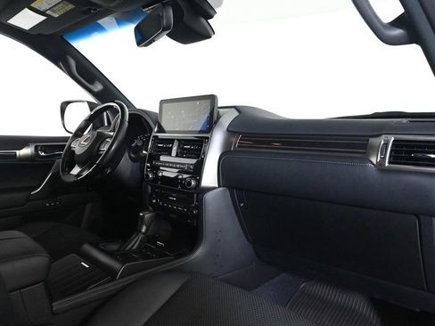 Used 2023 Lexus GX 460 Luxury image 15
