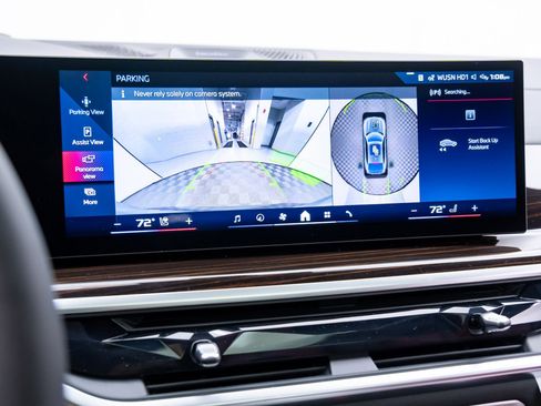 New 2026 BMW X6 M60i image 23