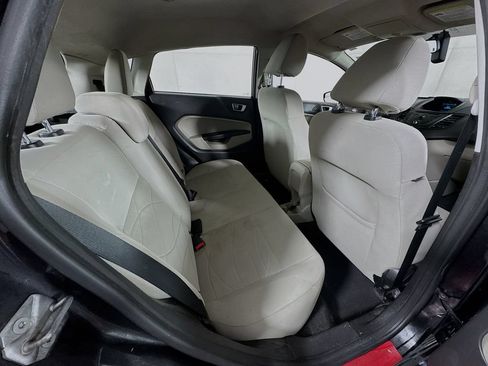 Used 2014 Ford Fiesta SE FWD image 17