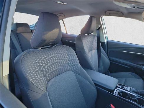 Used 2025 Toyota Camry LE image 13