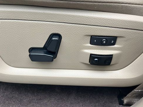 Used 2012 RAM 3500 Laramie w/ HD Snow Plow Prep Group image 22