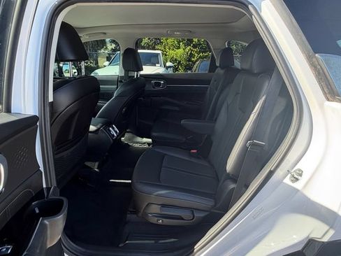 Used 2022 Kia Sorento SX FWD image 13