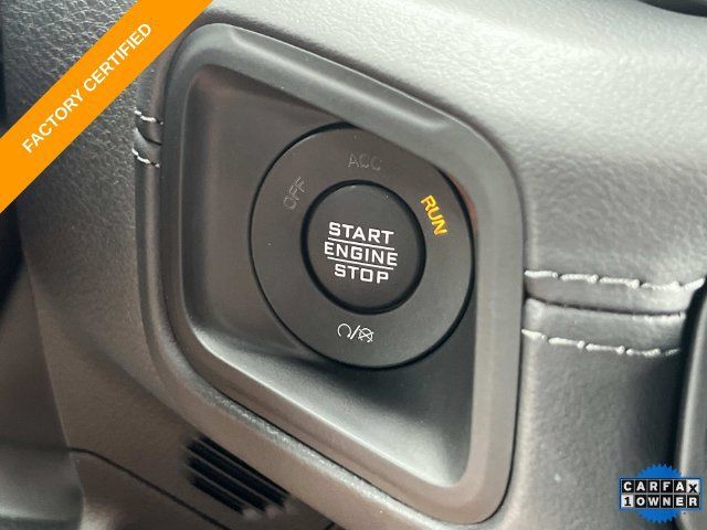 Used 2026 Jeep Wrangler Unlimited Sahara AWD/4WD image 33