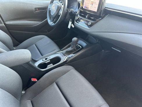 Used 2024 Toyota Corolla LE image 14