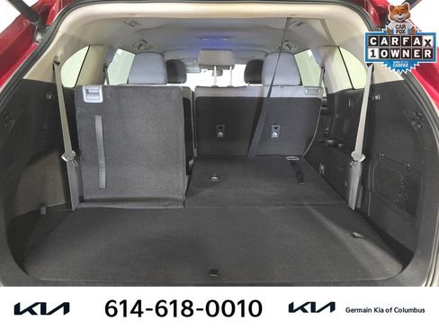 Used 2023 Toyota Highlander LE FWD image 20