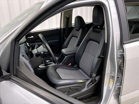 Used 2016 Chevrolet Colorado Z71 image 8