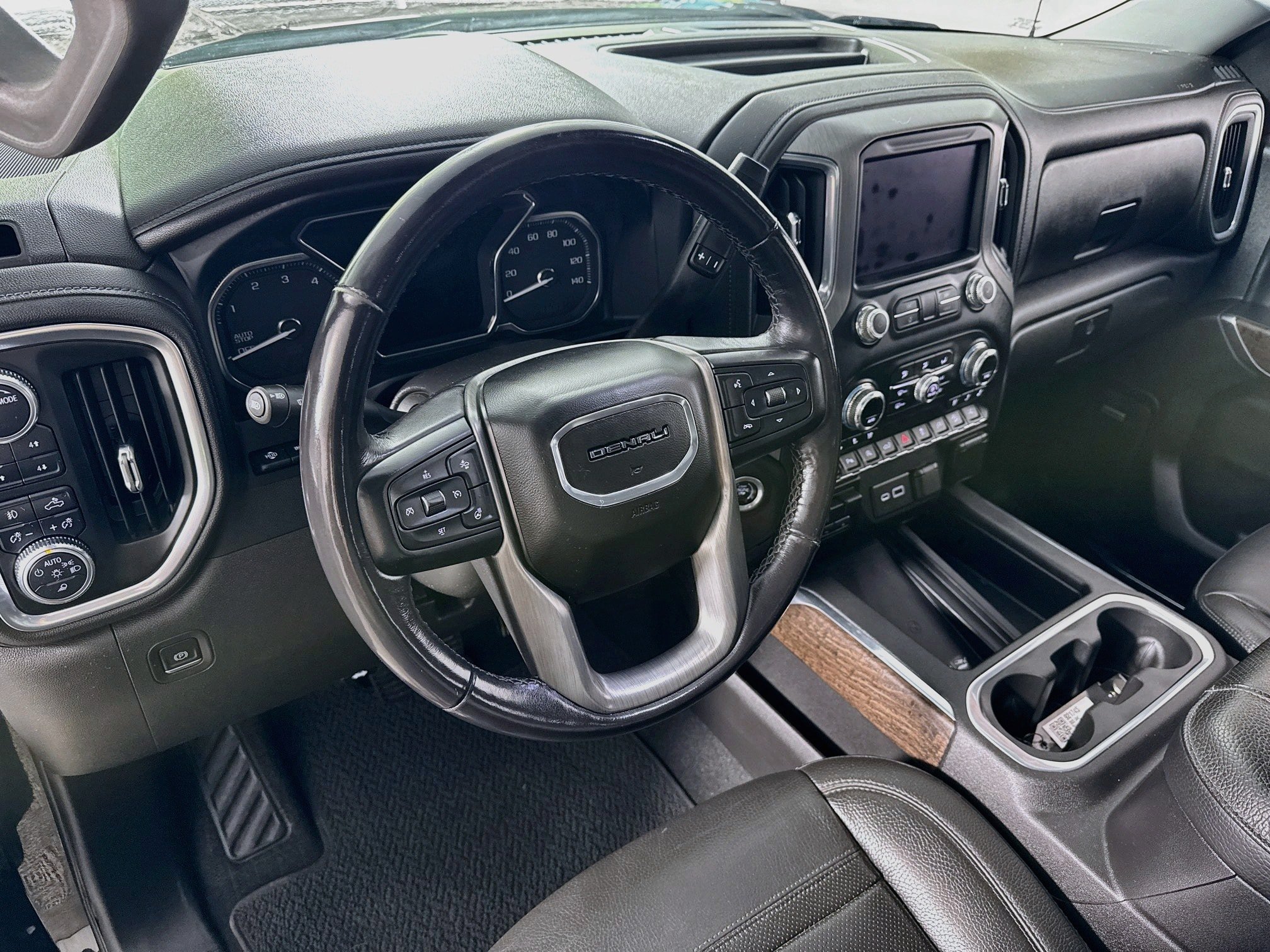 Used 2022 GMC Sierra 1500 Denali w/ Denali Reserve Package AWD/4WD image 14