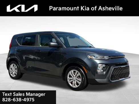 Used 2020 Kia Soul LX FWD image 1