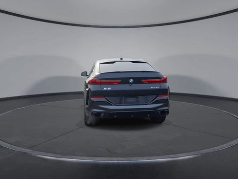 Used 2024 BMW X6 xDrive40i w/ Premium Package image 7