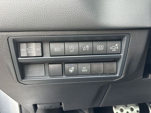 New 2026 Toyota Tundra Limited AWD/4WD image 22