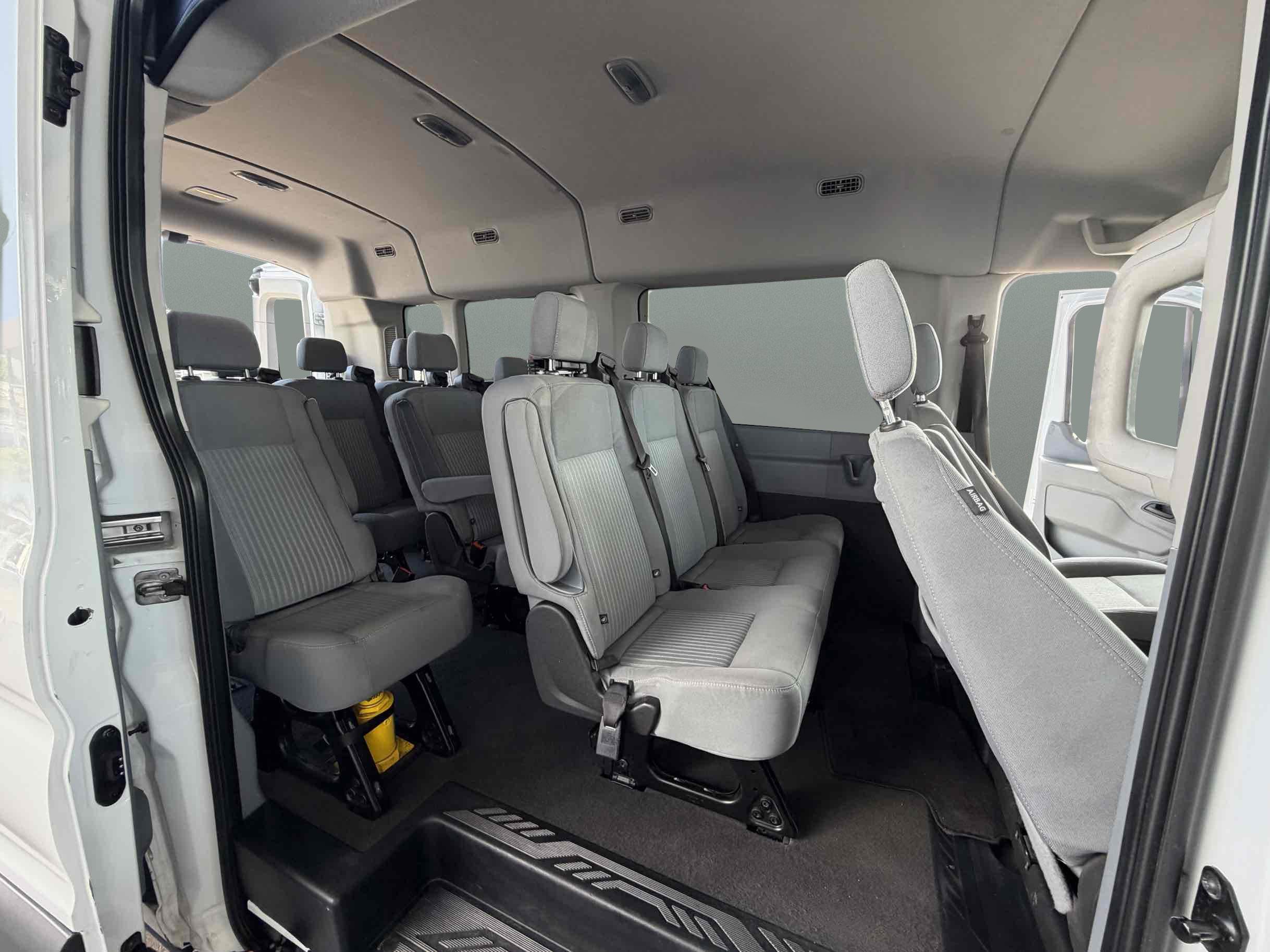 Used 2017 Ford Transit 350 XLT RWD image 17