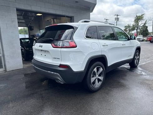 Used 2020 Jeep Cherokee Limited AWD/4WD image 2