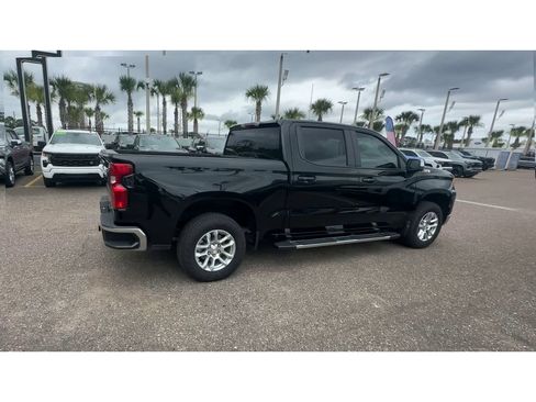Used 2025 Chevrolet Silverado 1500 LT w/ Z71 Off-Road Package AWD/4WD image 2