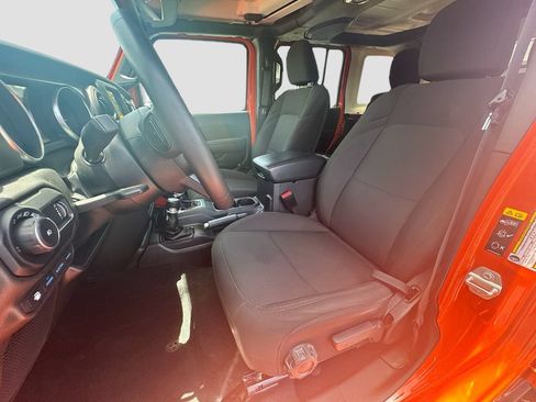 Used 2023 Jeep Wrangler Unlimited w/ 8.4" Radio Group AWD/4WD image 22