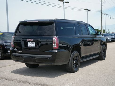Used 2019 GMC Yukon XL SLT w/ Open Road Package AWD/4WD image 5
