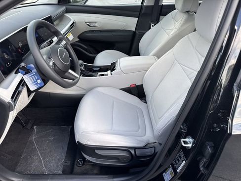 New 2026 Hyundai Tucson SE FWD image 9