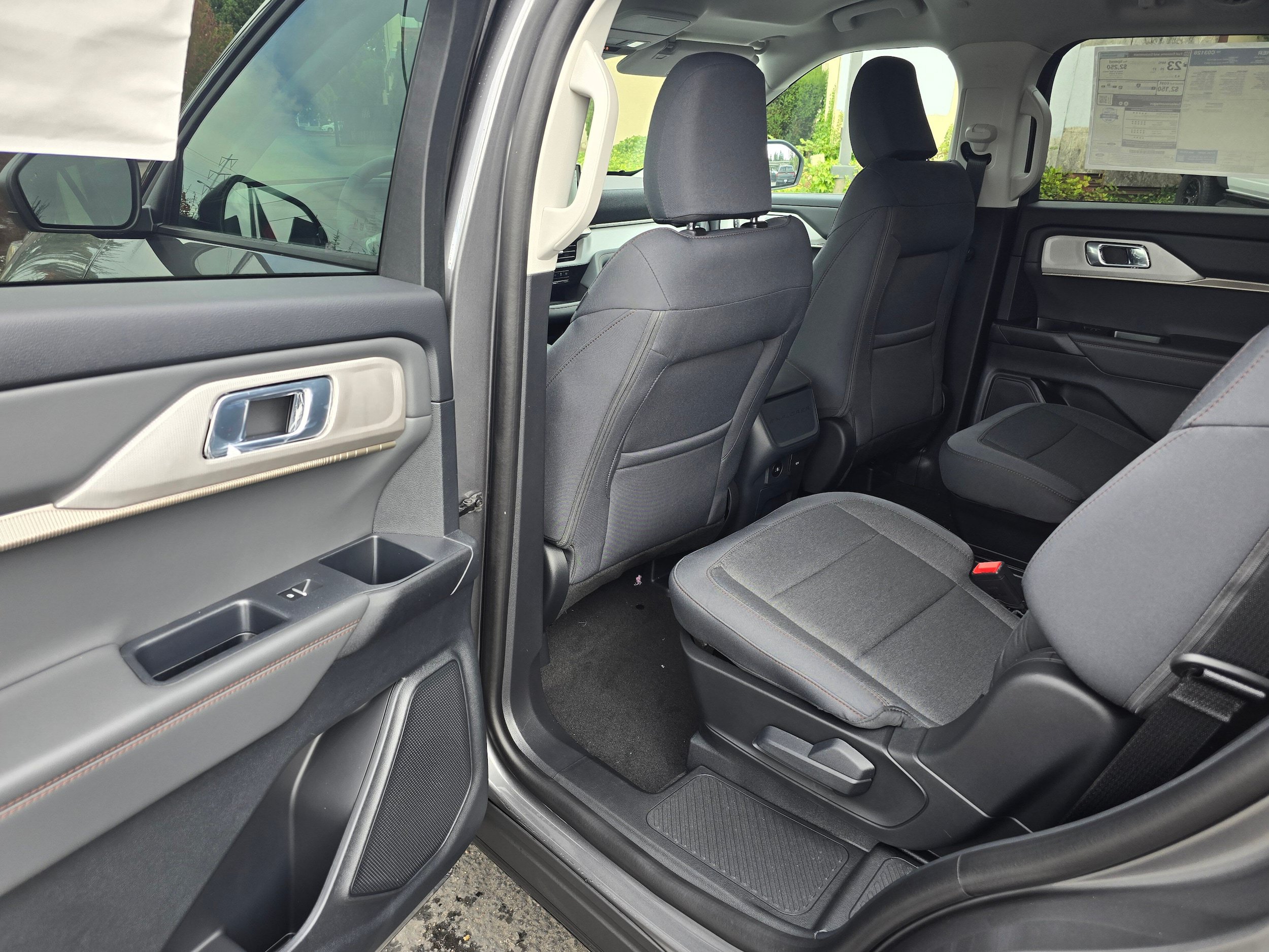 New 2026 Ford Explorer Active AWD/4WD image 10
