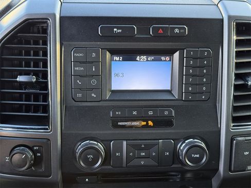 Used 2018 Ford F150 XLT w/ Equipment Group 301A Mid image 21