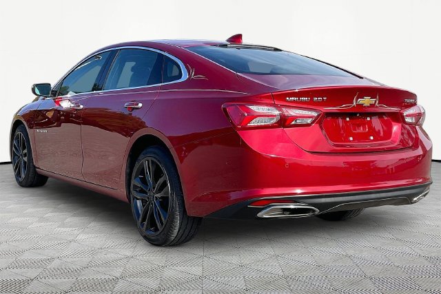 Used 2022 Chevrolet Malibu Premier FWD image 4