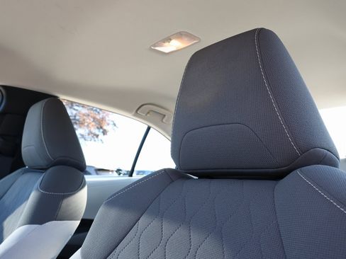 Used 2020 Toyota Corolla LE image 13