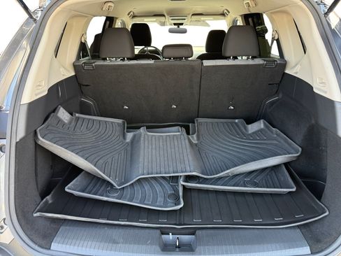 Used 2023 Nissan Rogue SV AWD/4WD image 17