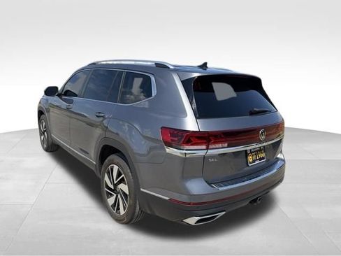 Used 2024 Volkswagen Atlas SEL AWD/4WD image 7