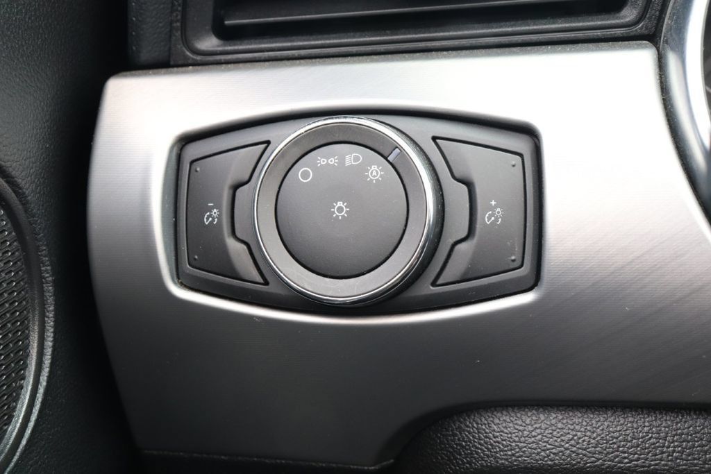 Used 2023 Ford Mustang Premium RWD image 27