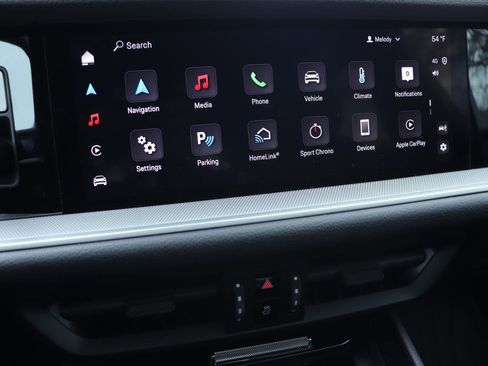 Used 2024 Porsche Cayenne Coupe image 23