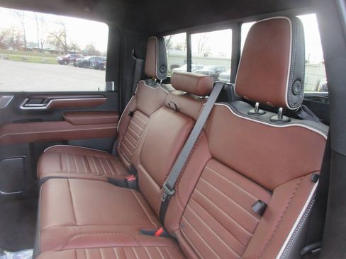 New 2026 GMC Sierra 3500 Denali Ultimate image 15