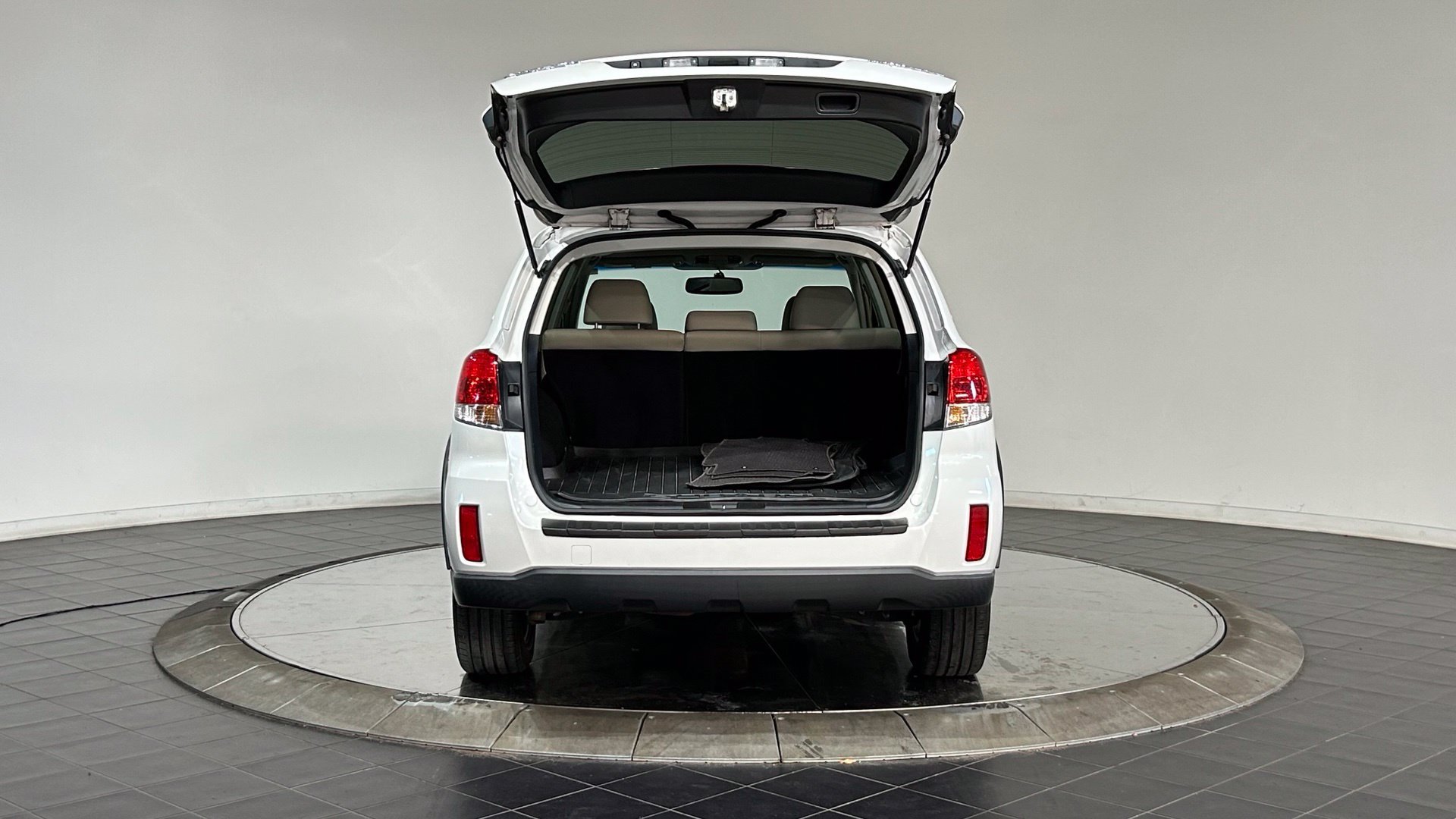 Used 2012 Subaru Outback 2.5i Limited AWD/4WD image 26