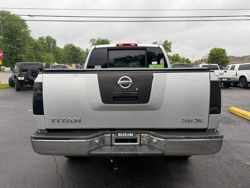 Used 2010 Nissan Titan SE AWD/4WD image 7