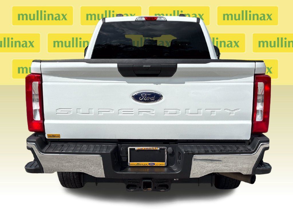 Certified 2026 Ford F250 XLT AWD/4WD image 9