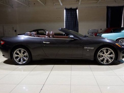 Used 2012 Maserati GranTurismo Convertible RWD image 30