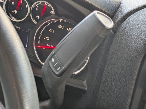 Used 2022 Chevrolet Silverado 2500 Custom w/ Custom Value Package image 32