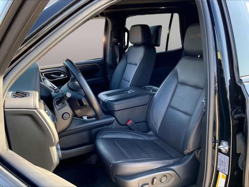 Used 2023 Chevrolet Tahoe High Country w/ Advanced Technology Package AWD/4WD image 8