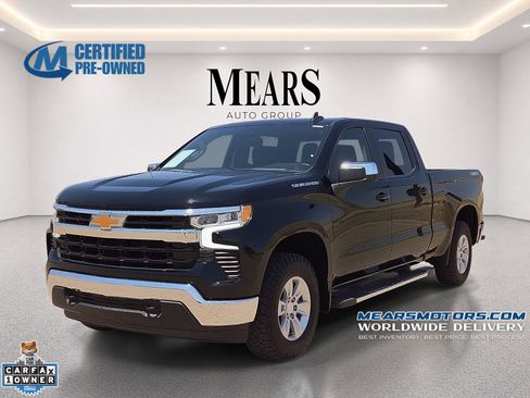 Used 2025 Chevrolet Silverado 1500 LT AWD/4WD image 1