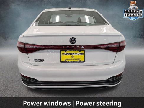 Used 2025 Volkswagen Jetta Sport FWD image 6