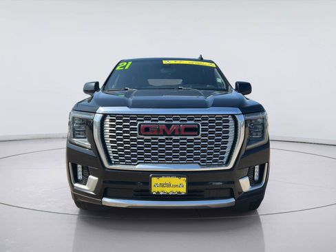 Used 2021 GMC Yukon XL Denali w/ Denali Premium Package RWD image 2