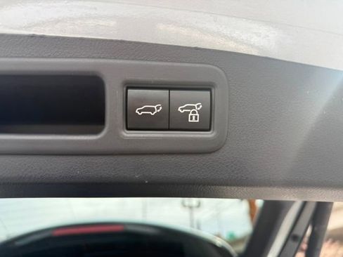 Certified 2023 Lexus RX 350 w/ Cold Area Package image 33