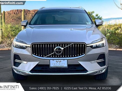 Used 2023 Volvo XC60 B5 Plus AWD/4WD image 3