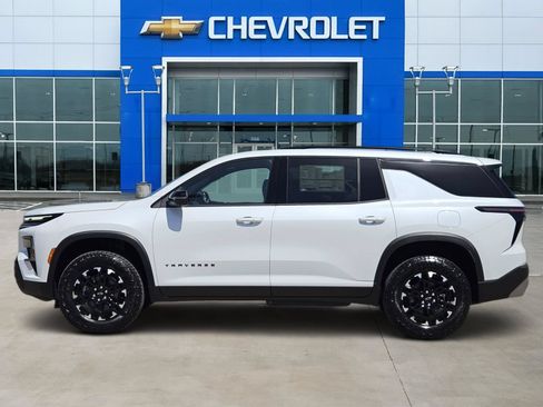 New 2027 Chevrolet Traverse Z71 w/ Driver Confidence Package AWD/4WD image 3