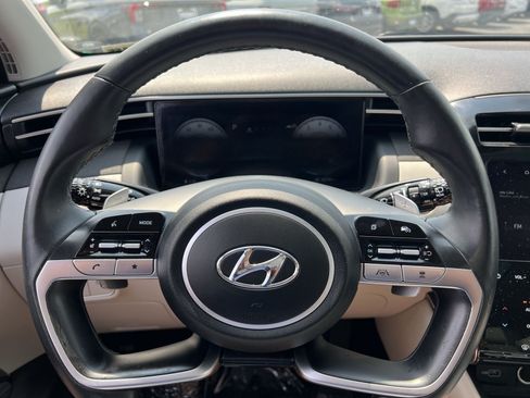 Used 2022 Hyundai Tucson Limited w/ Cargo Package AWD/4WD image 16